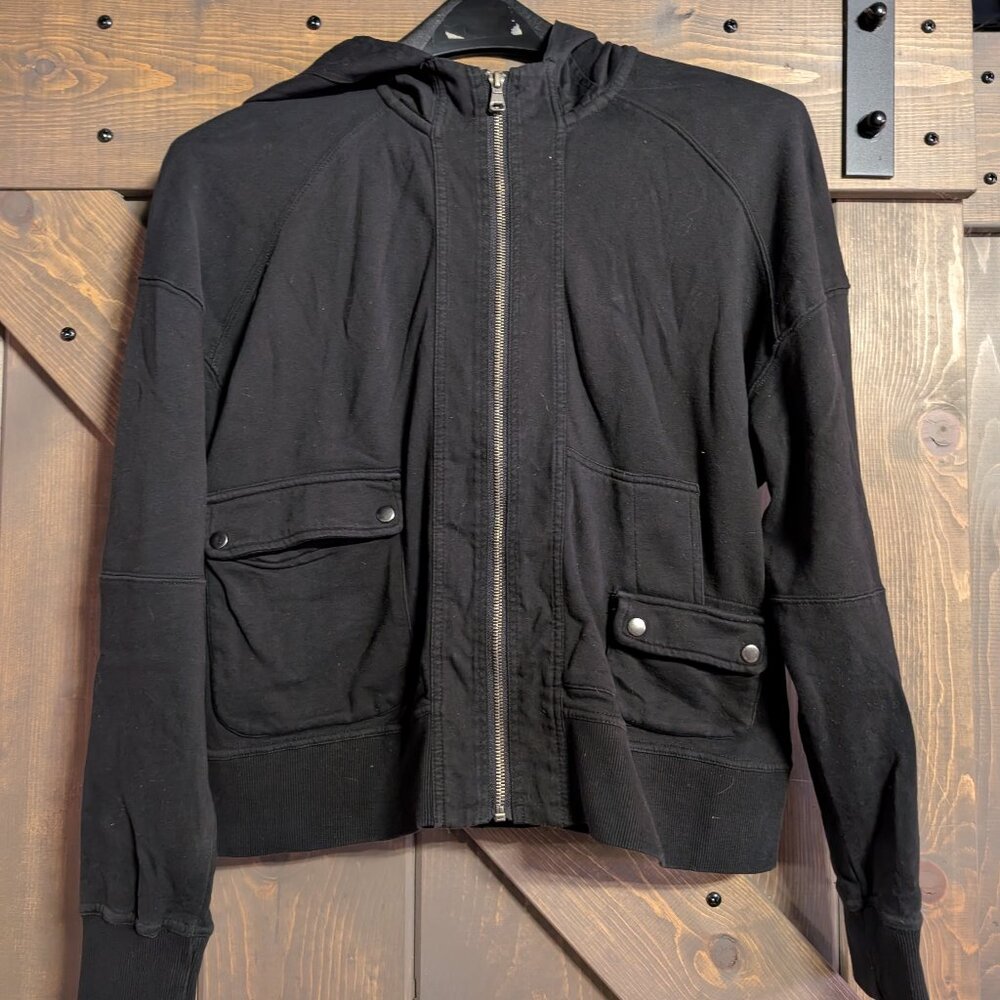 Tribal black zip up hoodie size M